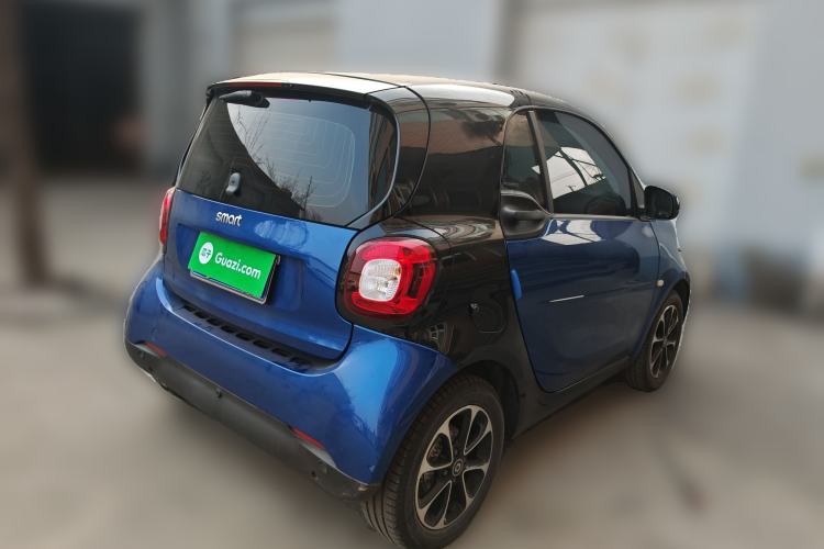 Used  fortwo 2015 1.0L 52 kW Hardtop Passion Edition
