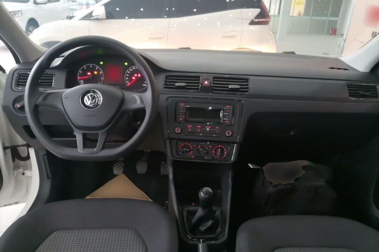 Used Volkswagen Santana 2019 1.5L Manual Fashion Edition China VI Standard
