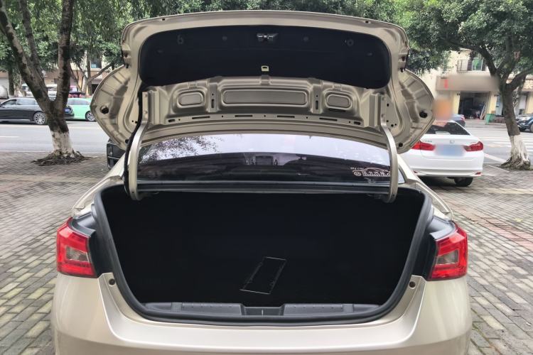 Used Chery Arrizo 5 2016 1.5L CVT Lingrui Edition