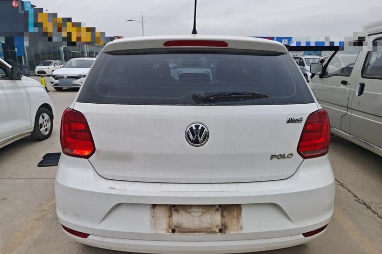 Used Volkswagen Polo 2016 1.4L Manual Fashion Model