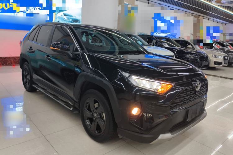 Used Toyota RAV4 2022 2.0L CVT 4x4 Style Plus Edition