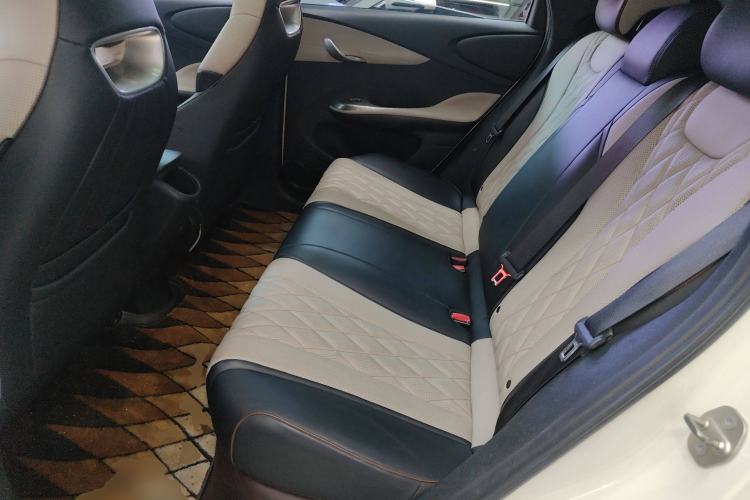 Used BYD Dolphin 2021 405 km Fashion Edition
