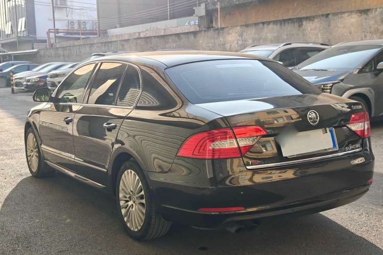 Used Skoda Superb 2013 1.8TSI Automatic Yashi Edition