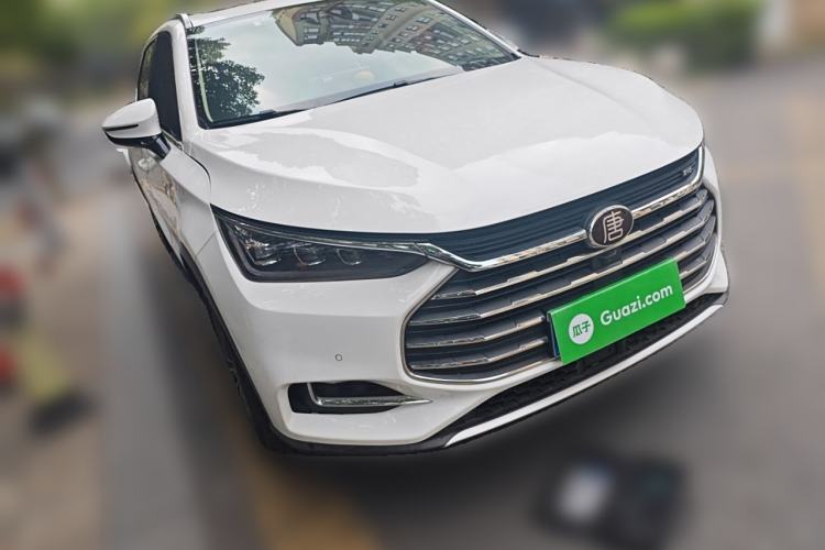 Used BYD Tang 2018 2.0T Automatic SmartConnect Prestige 7-Seater China V Standard