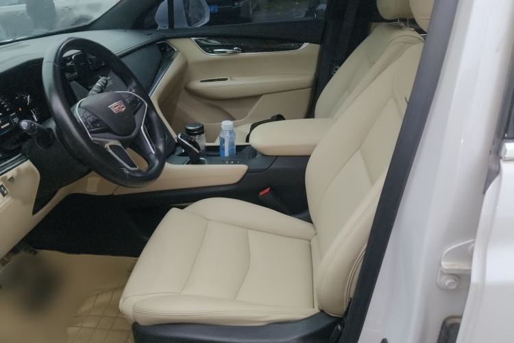 Used Cadillac XT5 2016 28T Four-Wheel Drive Tech Version
