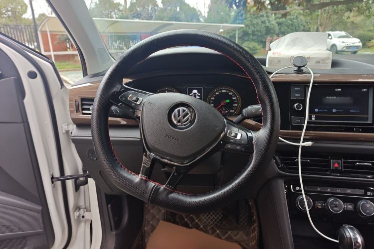 Used Volkswagen Tharu 2020 280TSI Two-Wheel Drive Comfort Edition China VI Standard