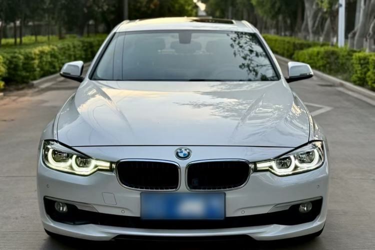 Used BMW 3 Series 2016 316Li Fashion Model
