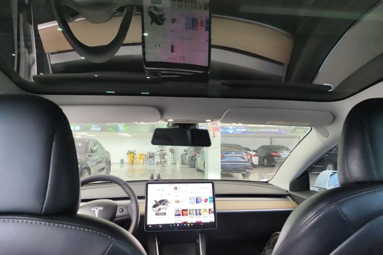 Used Tesla Model 3 2019 Standard Range Rear-Wheel Drive Upgraded Version (60 kWh)
