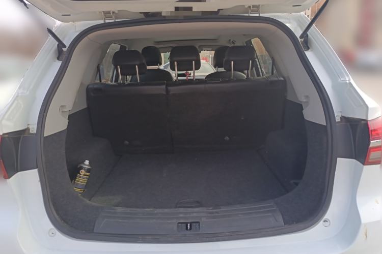 Used Roewe RX5 2016 20T Two-Wheel Drive Automatic Internet Smart Edition
