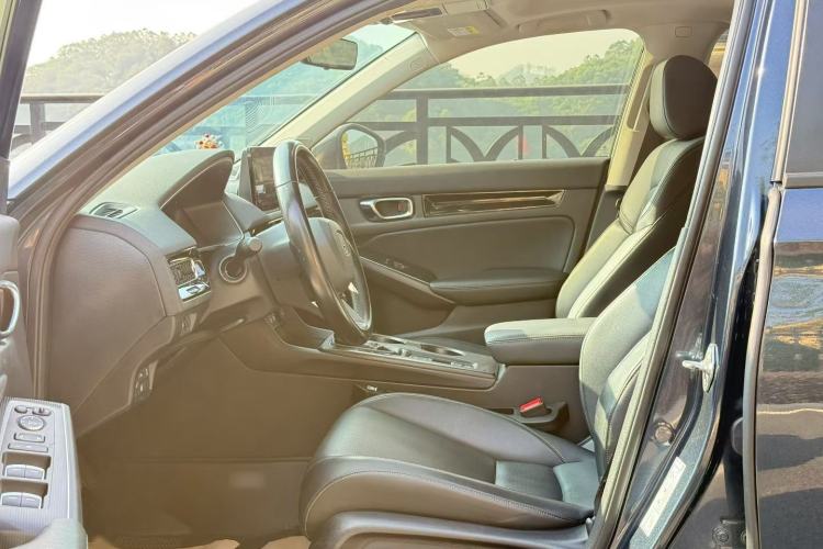 Used Honda Civic 2022 240TURBO CVT Dynamic Control Version
