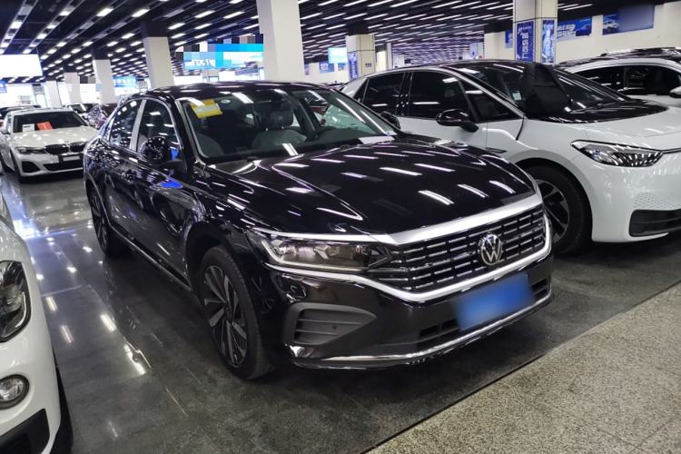 Used Volkswagen Passat 2025 Outstanding Model 330TSI Elite Edition
