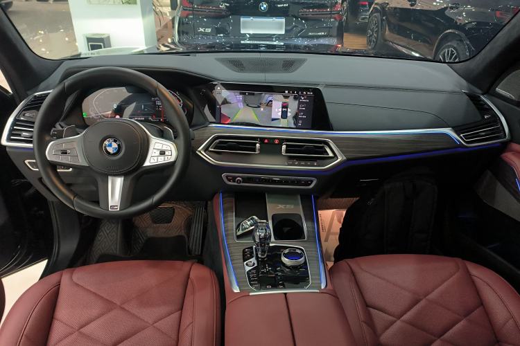 Used BMW X5 2022 Restyled xDrive 40Li M Sport Package