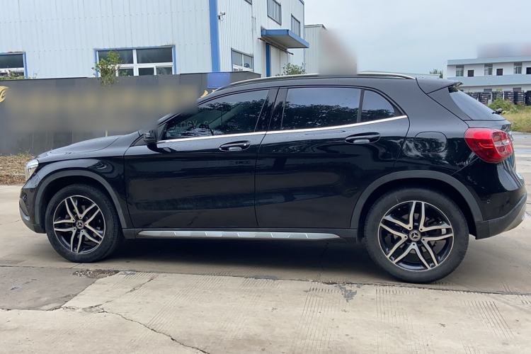 Used Mercedes-Benz GLA 2016 GLA 200 Fashion Model