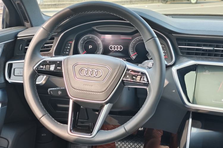 Used Audi A6L 2024 40 TFSI Luxury Dynamic Edition
