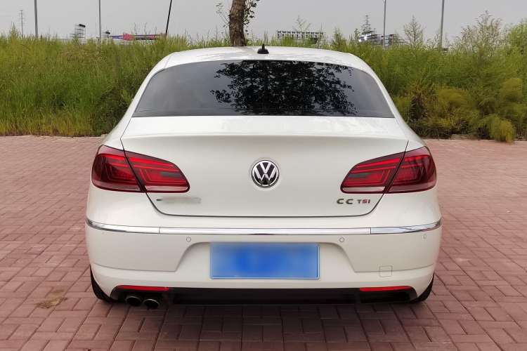 Used Volkswagen FAW-Volkswagen CC 2015 1.8TSI Luxury Model
