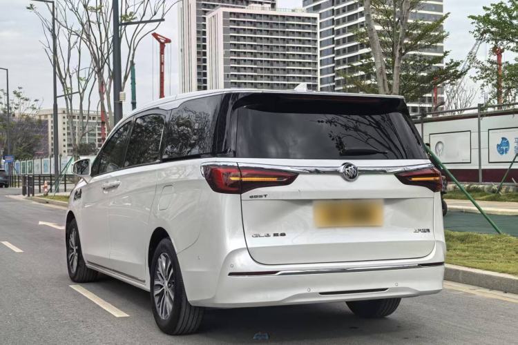 Used Buick GL8 2023 ES Lu Zun Deluxe and Yue Edition
