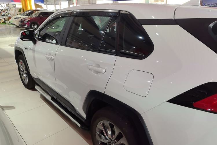 Used Toyota Wildlander 2023 2.0L CVT Two-Wheel Drive Leading Edition