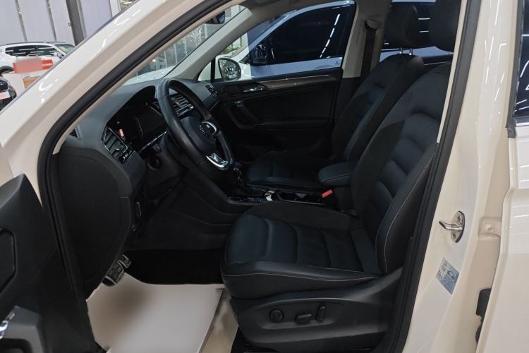 Used Volkswagen Tiguan L 2021 330TSI Automatic Two-Wheel Drive R-Line Enhanced Edition