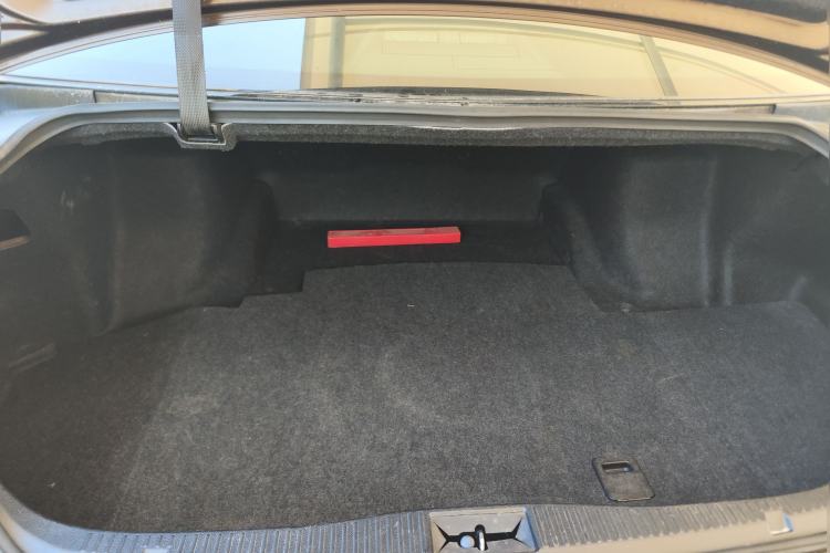 Used Toyota Crown 2015 2.0T Fashion Edition
