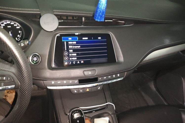 Used Cadillac XT4 2018 28T Two-Wheel Drive Leading Version
