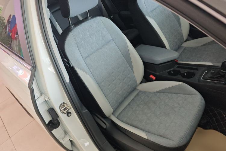 Used Volkswagen Lavida 2023 1.5L Automatic Full-Comfort Edition
