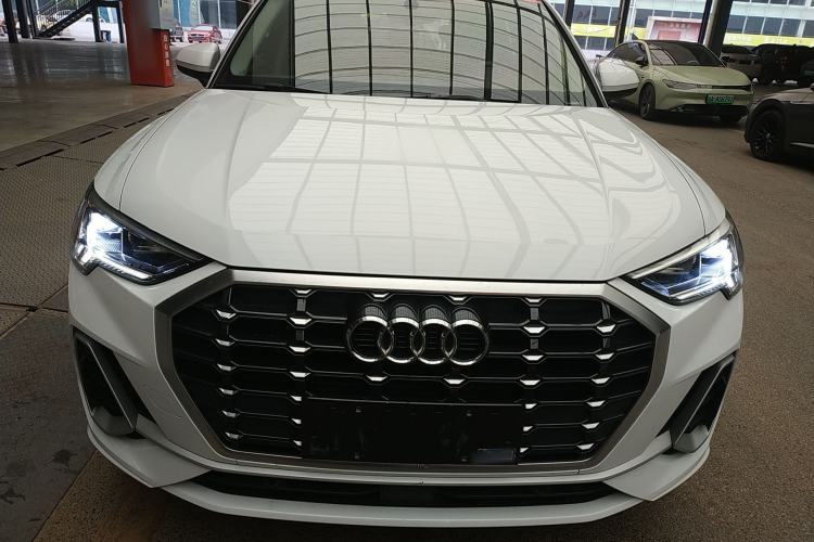 Used Audi Q3 2022 35 TFSI Progressive Dynamic Edition