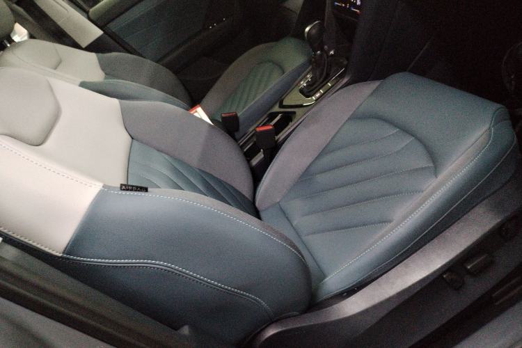 Used Volkswagen Tharu 2023 300TSI Two-Wheel-Drive Full Moon Edition