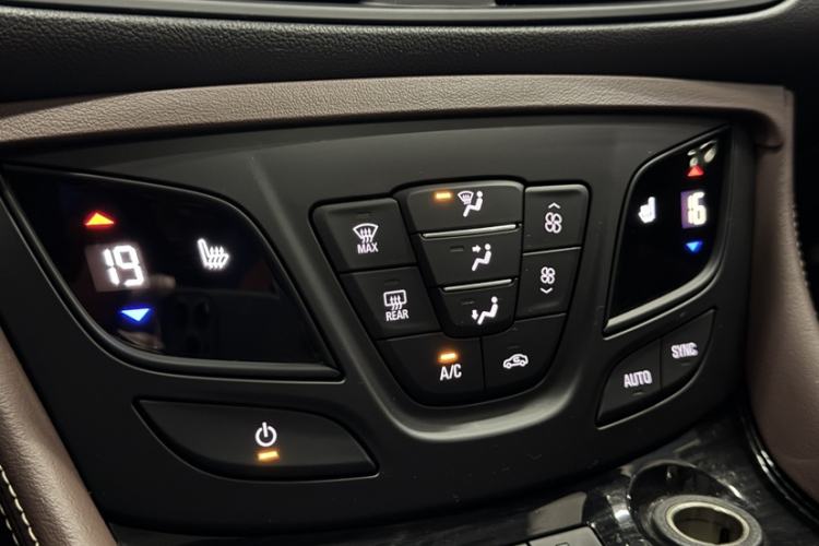 Used Buick Envision 2019 28T Four-Wheel Drive Elite Version China VI Standard
