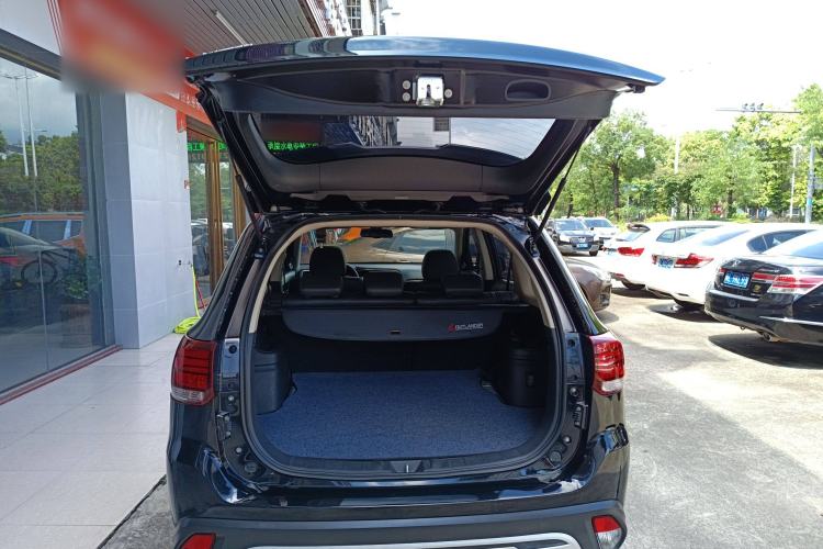 Used Mitsubishi Outlander 2019 2.0L Two-Wheel Drive Comfort Edition 5 Seats China VI Standard