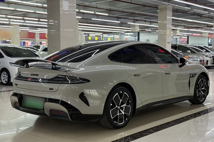 Used  SU7 2024 Rear-Drive Ultra-Long Range Advanced Pro-Level Intelligent Driving Version
