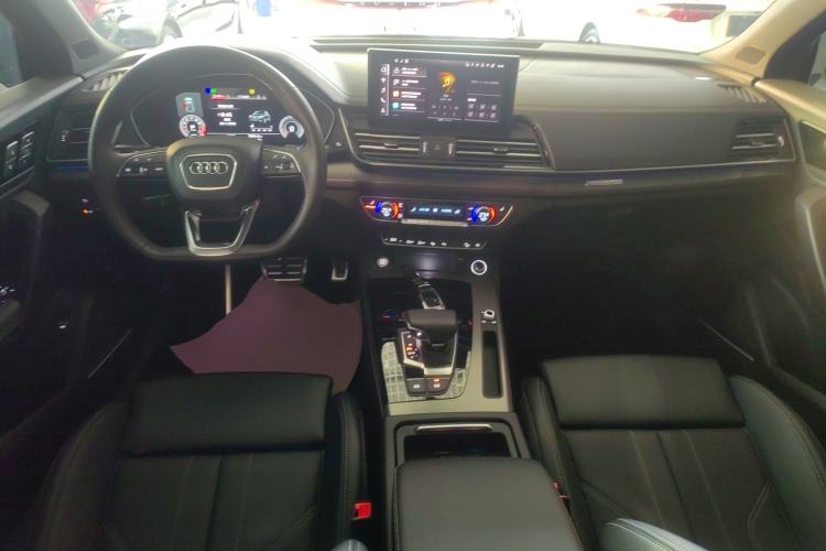 Used Audi Q5L 2025 quattro 45th Anniversary Edition 45 TFSI Luxury Dynamic Model