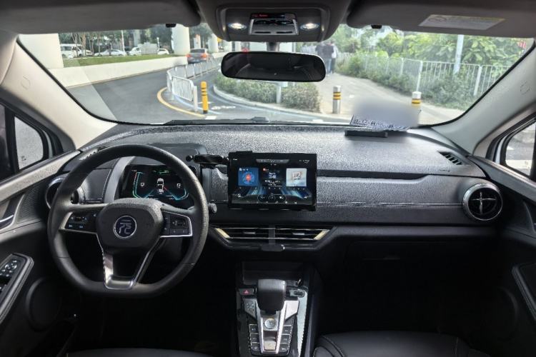 Used BYD Yuan New Energy 2019 EV360 Smart Connect Enjoyment Model