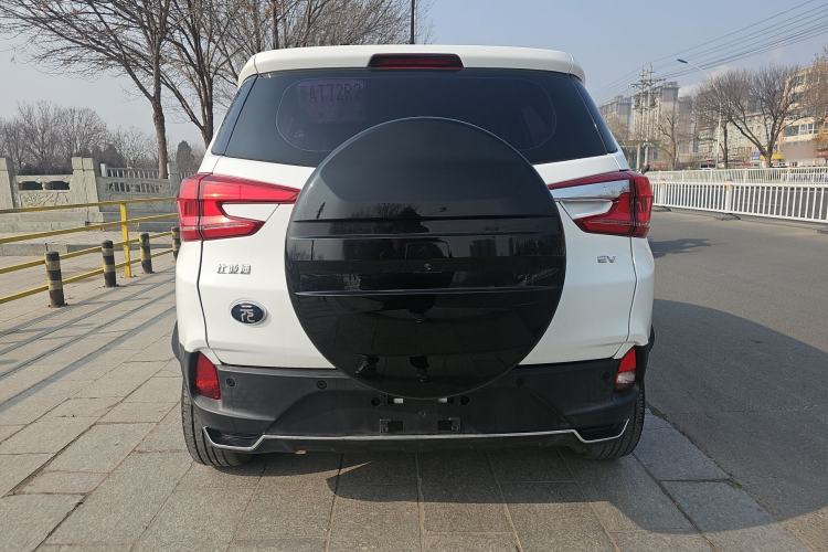 Used BYD Yuan New Energy 2019 EV535 Smart Connect Trendsetting Model