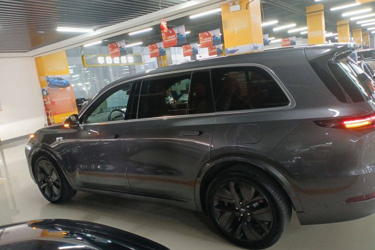 Used Li Auto L9 2022 Max model
