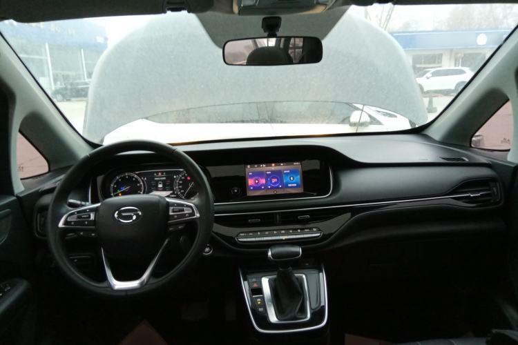 Used GAC Trumpchi M6 2021 270T DCT Luxury Edition (7 Seats)