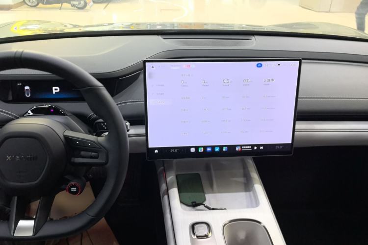 Used Xiaomi Auto SU7 2024 Rear-Drive Long-Range Intelligent Driving Version
