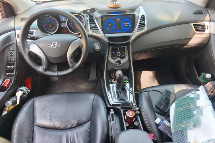 Used Hyundai Elantra 2015 1.6L Automatic Leading Model
