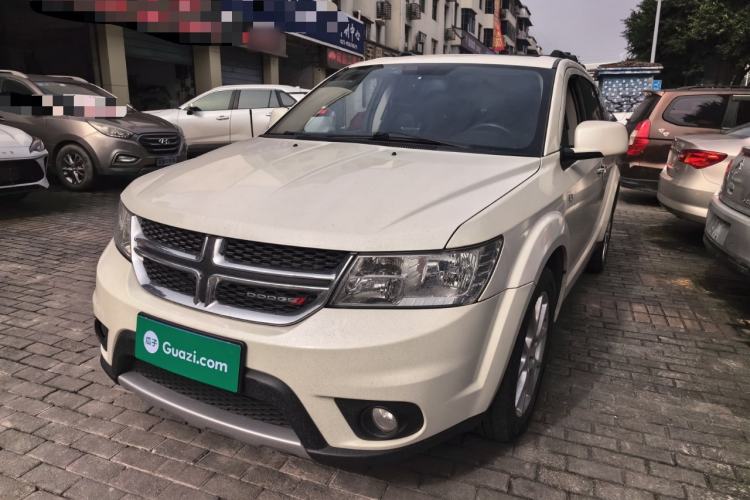 Used Dodge Journey 2013 2.4L Two-Wheel Drive Luxury Version
