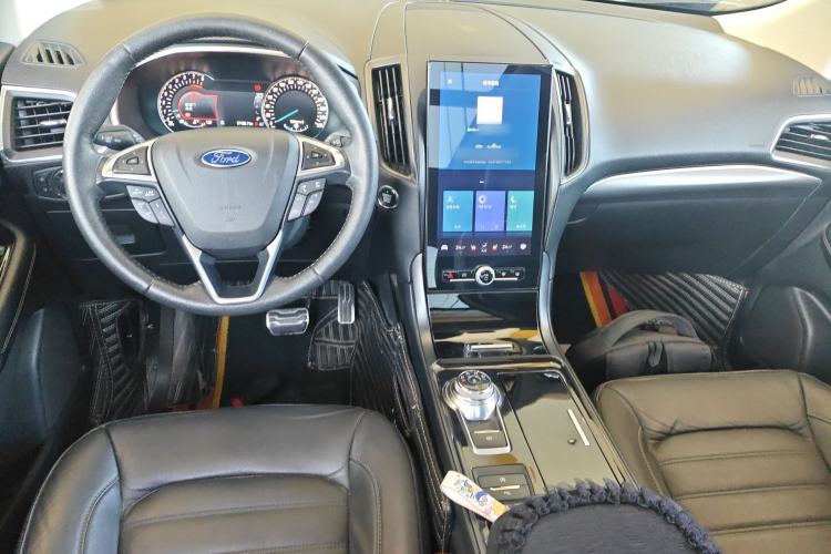 Used Ford Edge 2020 EcoBoost 245 Two-Wheel Drive Titanium 7-Seater
