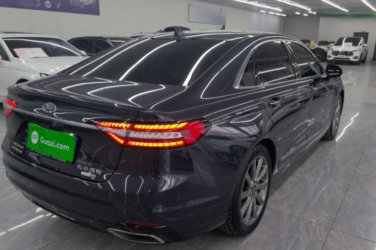 Used Ford Taurus 2019 EcoBoost 245 Premium Edition
