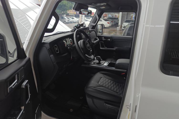 Used  T01 2024 2.0T Mechanic
