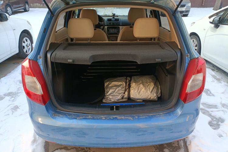 Used Skoda Fabia 2014 1.4L Automatic Crystal Edition