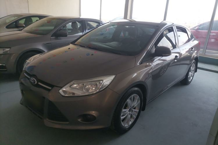 Used Ford Focus 2012 Sedan 1.6L Automatic Comfort Model
