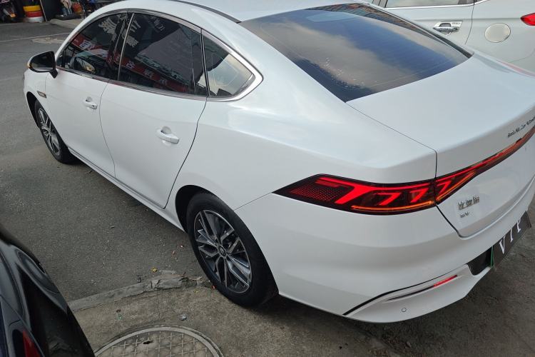 Used BYD Qin PLUS 2021 EV 500KM Luxury Model
