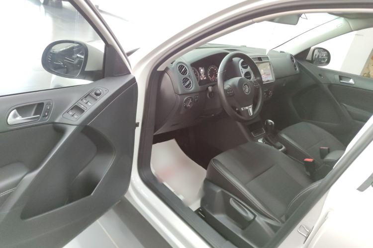 Used Volkswagen Tiguan 2016 280TSI Automatic Two-Wheel-Drive Silk Road Style Edition
