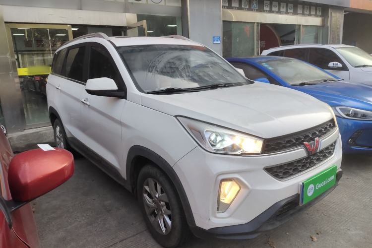 Used Wuling Hongguang S3 2018 1.5L Manual Luxury Model China V Standard
