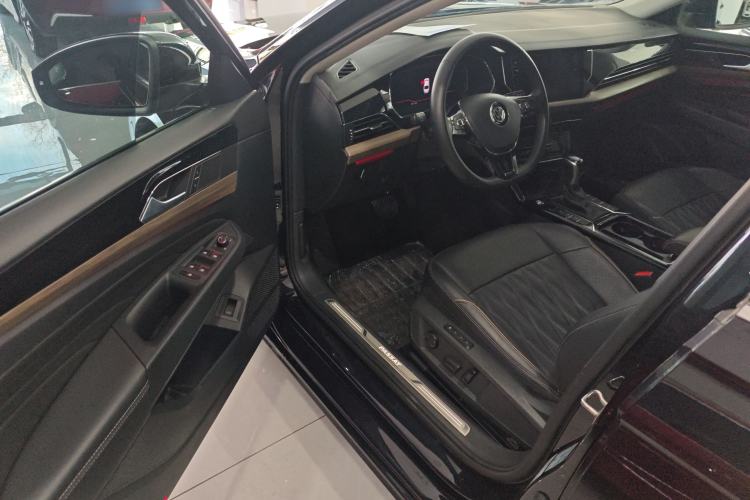 Used Volkswagen Passat 2020 380TSI Luxury Edition China VI
