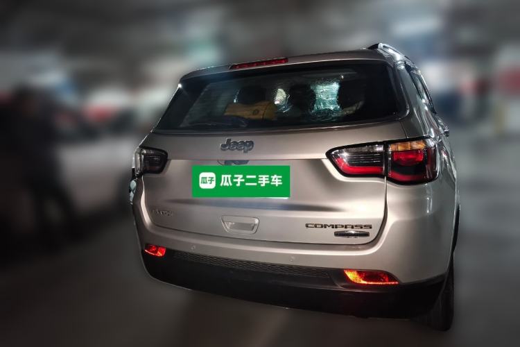 Used  Compass 2017 200T Automatic Family Edition