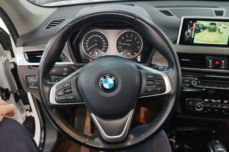 Used BMW X1 2016 xDrive20Li Luxury Model
