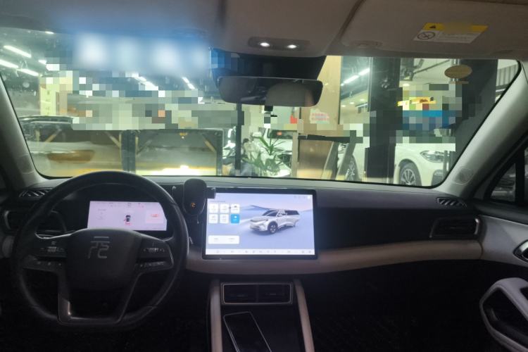 Used BYD Yuan UP 2025 Intelligent Driving Version 401 KM Dynamic Edition
